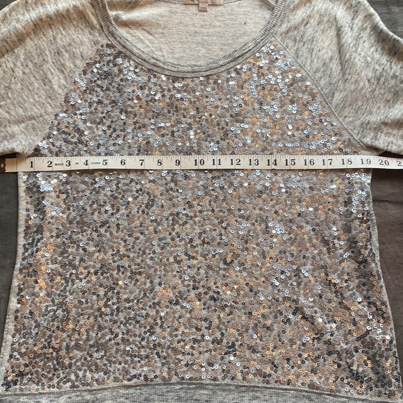 Vintage GAP top with sequins - Picture 6 of 7